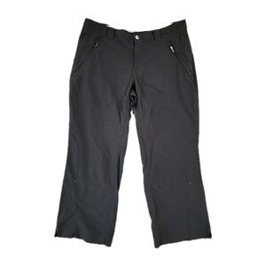 Columbia Titanium Capri Pants Woman's Size 8 Outdoor Hiking Lightweight Stretch